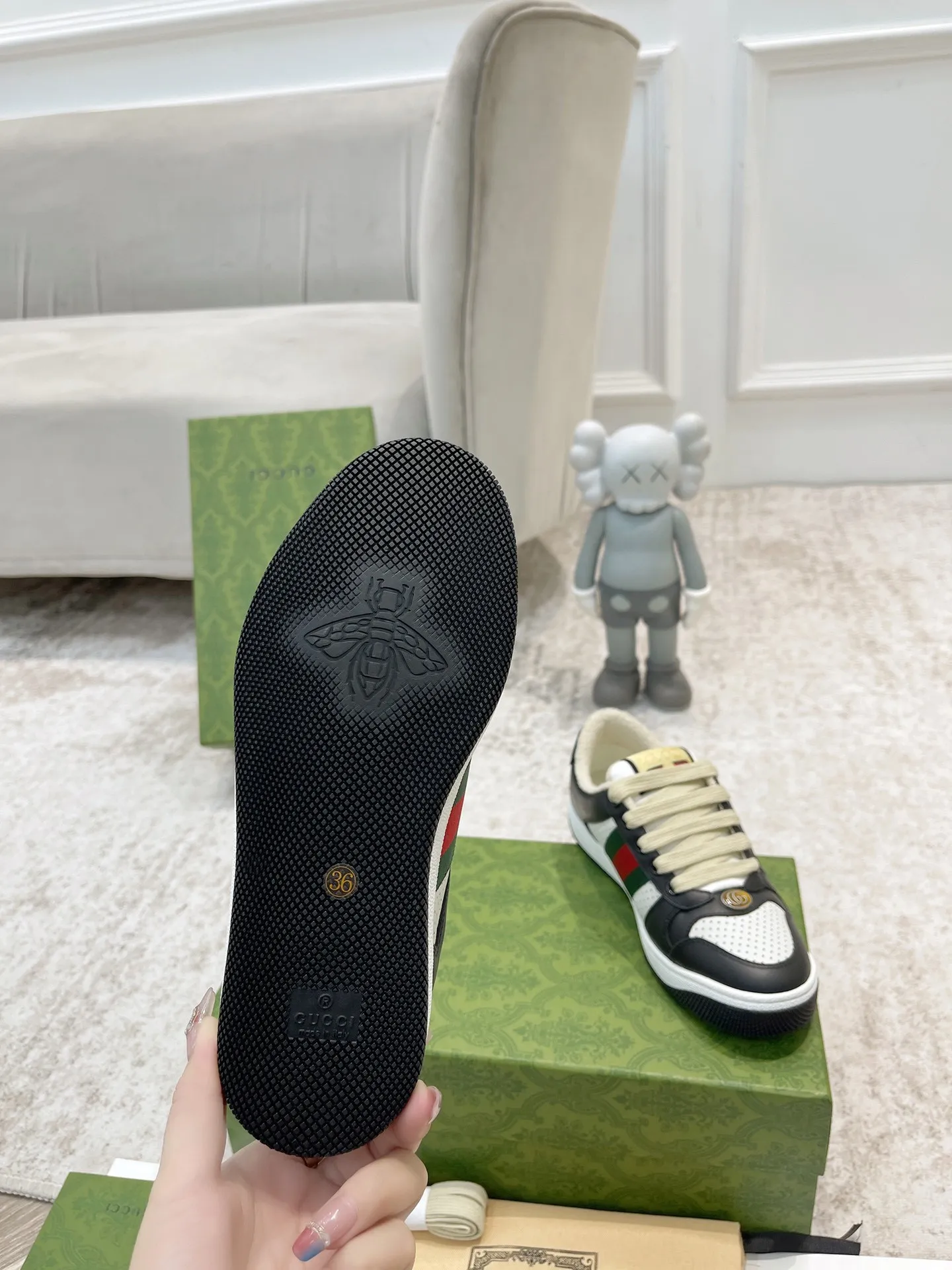 👟👟Ex-factory price 480👟👟 Couple style👫Gucci Gucci ❗️❗️New order shipped Original development Private mold making Correct last shape Hand-polished and distressed effect Correct details Complete accessories Imported leather/original towel lining crafted with craftsmanship Same size for men and women: 35-44